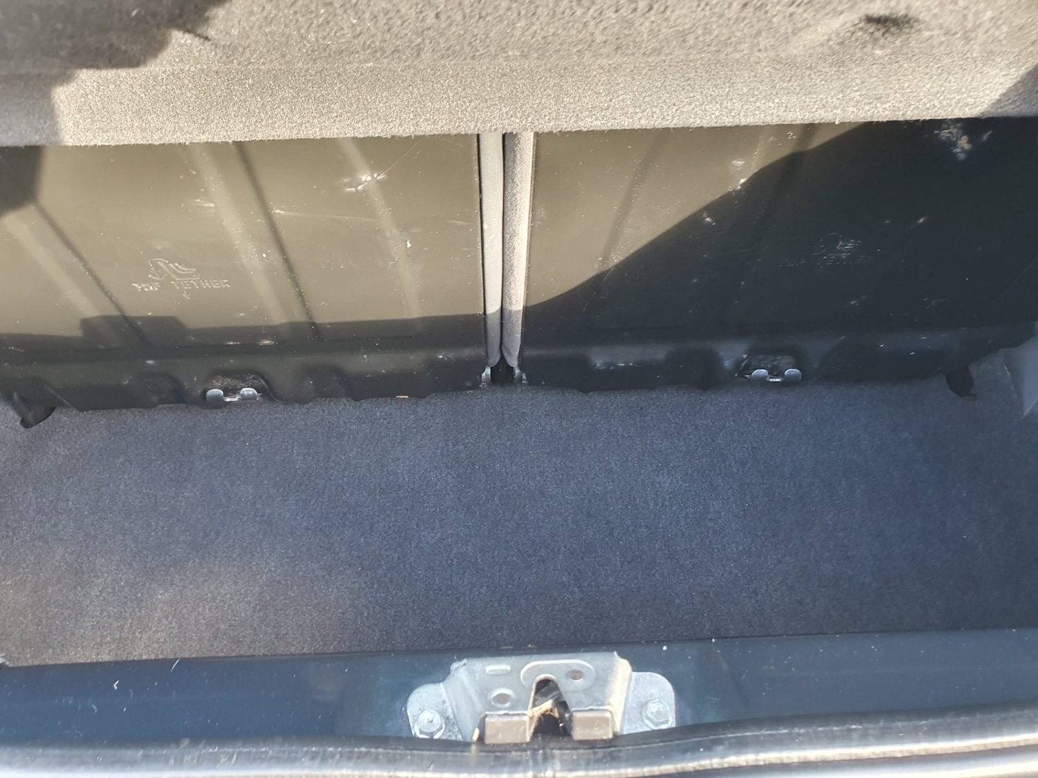 Used Toyota AYGO 2011 for sale - 78027238: Photo 18