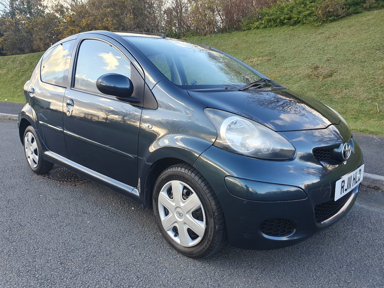 Used Toyota AYGO 2011 for sale - 78027238: Photo 7