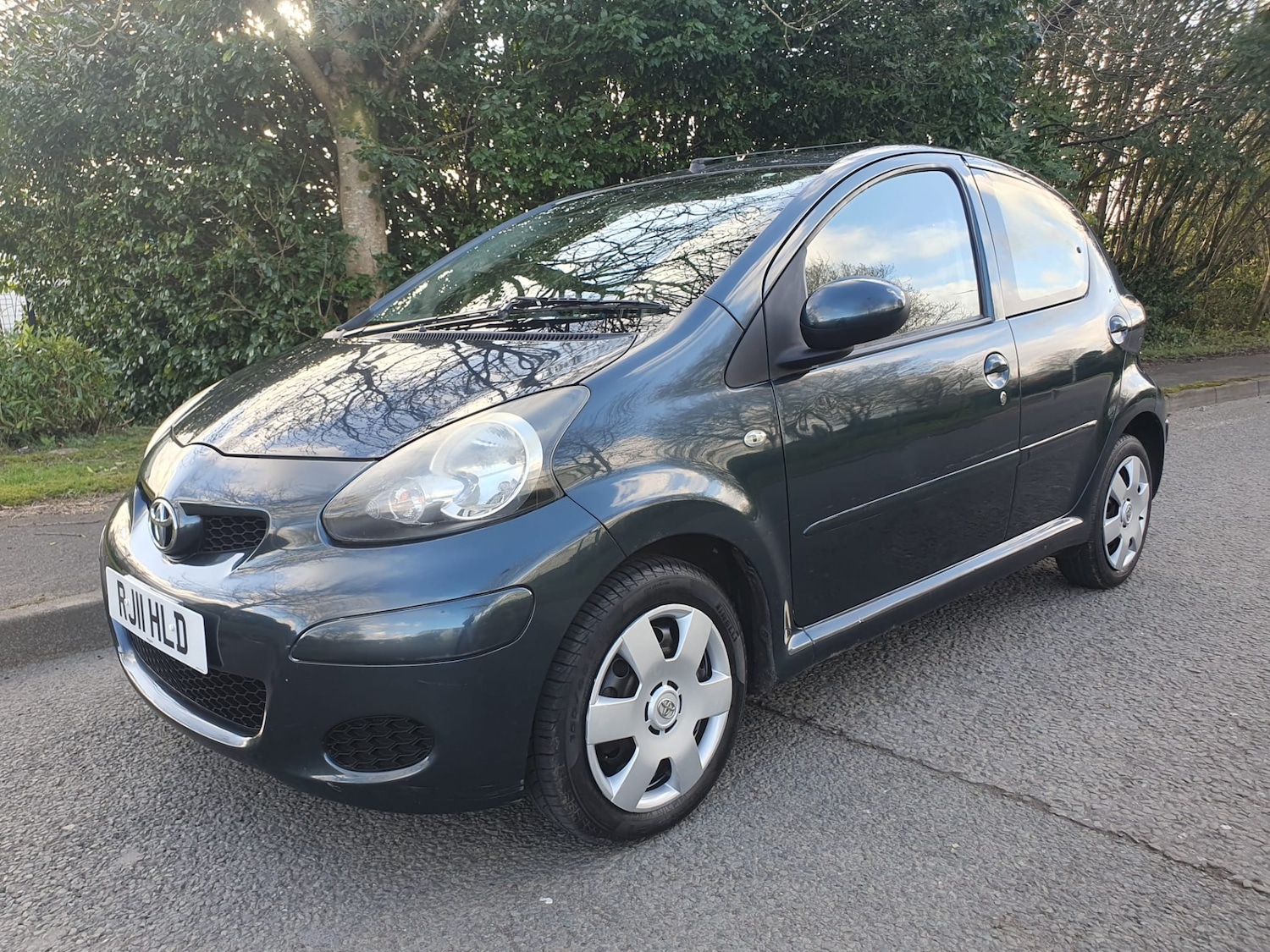 Used Toyota AYGO 2011 for sale - 78027238: Photo 9