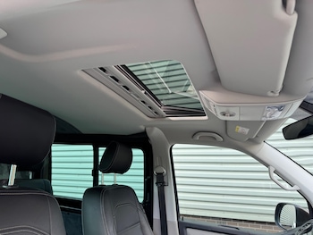 Used Volkswagen Transporter 2019 for sale - 78496710: Photo