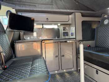 Used Volkswagen Transporter 2020 for sale - 73845618: Photo