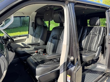 Used Volkswagen Transporter 2017 for sale - 78496699: Photo