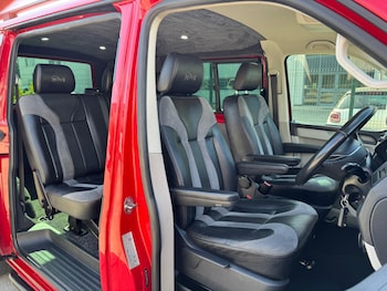 Used Volkswagen Transporter 2017 for sale - 79622270: Photo