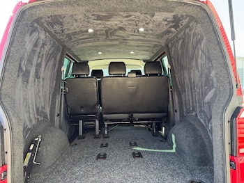 Used Volkswagen Transporter 2017 for sale - 79622270: Photo