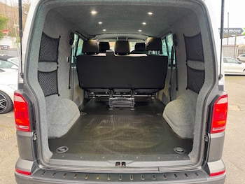Used Volkswagen Transporter 2017 for sale - 79412429: Photo