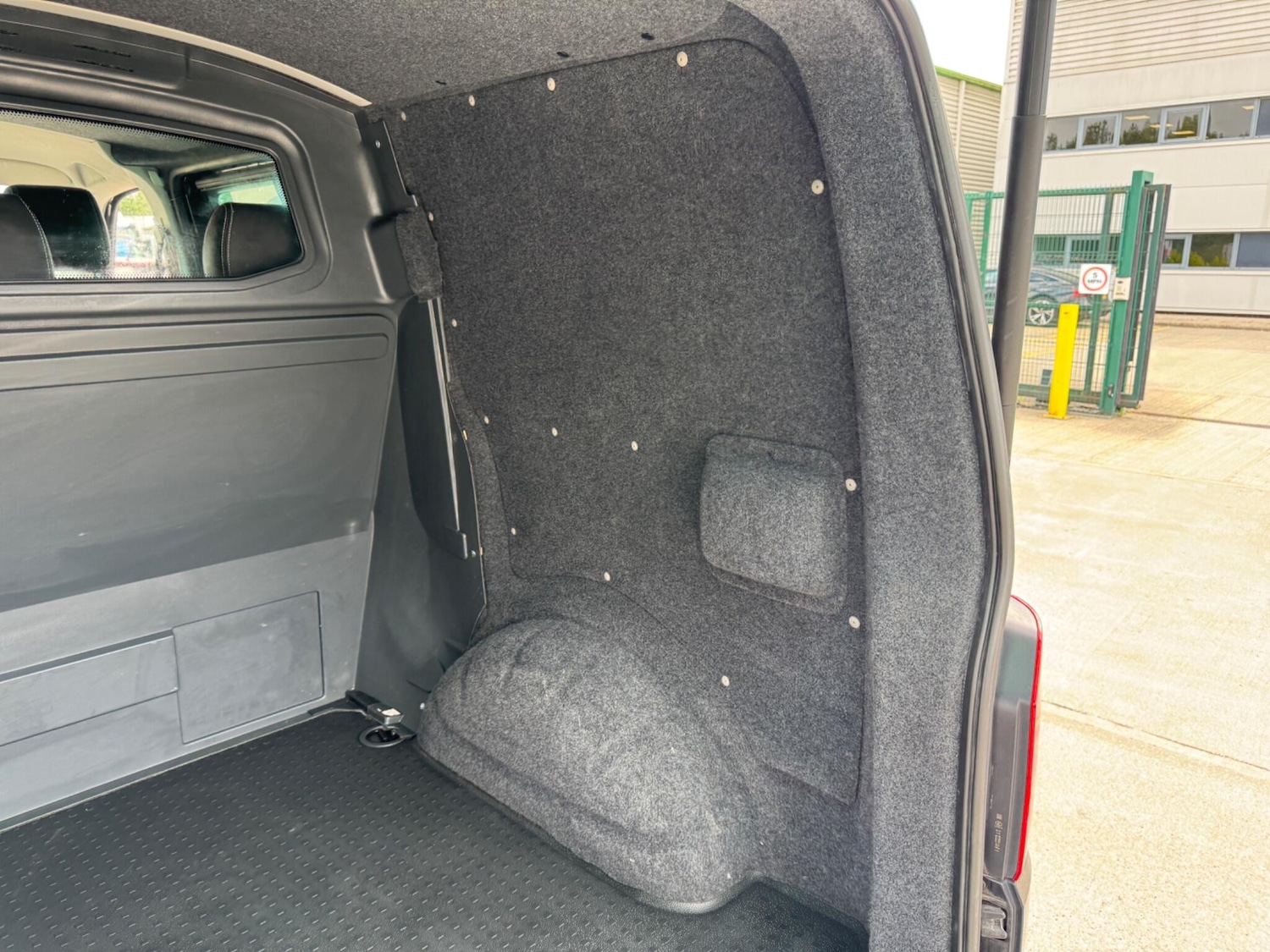 Vehicle 33