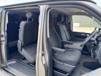 Used Volkswagen Transporter Shuttle 2018 for sale - 75459293: Photo