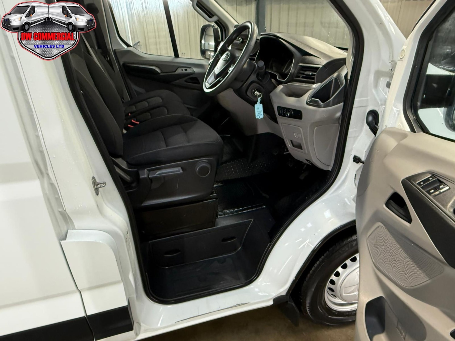 Used Maxus Deliver 9 2023 for sale - 77053120: Photo 8