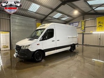 Used Mercedes-Benz Sprinter 2019 for sale - 76590237: Photo