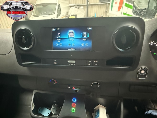 Used Mercedes-Benz Sprinter 2020 for sale - 76209030: Photo 11