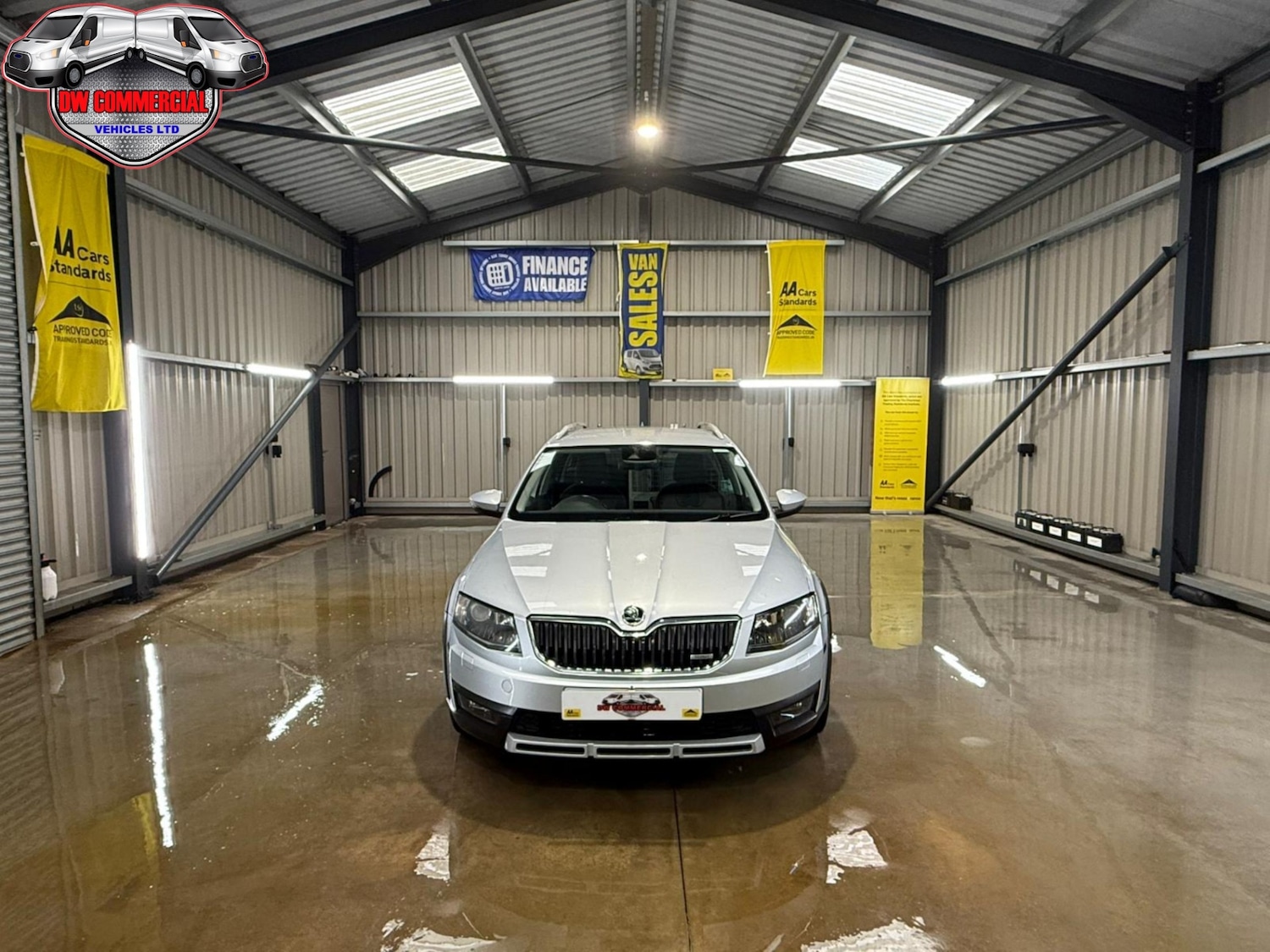 Used Skoda Octavia 2015 for sale - 76589760: Photo 2