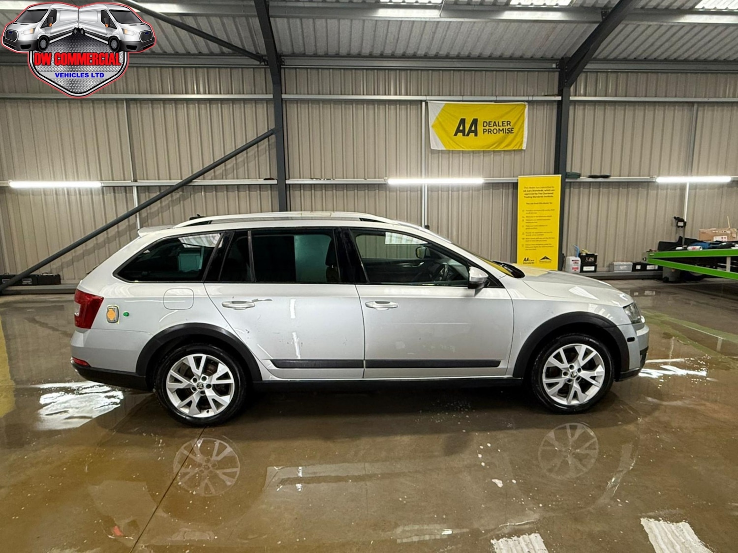 Used Skoda Octavia 2015 for sale - 76589760: Photo 8