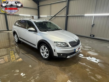 Used Skoda Octavia 2015 for sale - 77088274: Photo