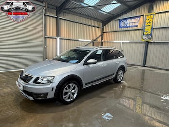 Used Skoda Octavia 2015 for sale - 77088274: Photo