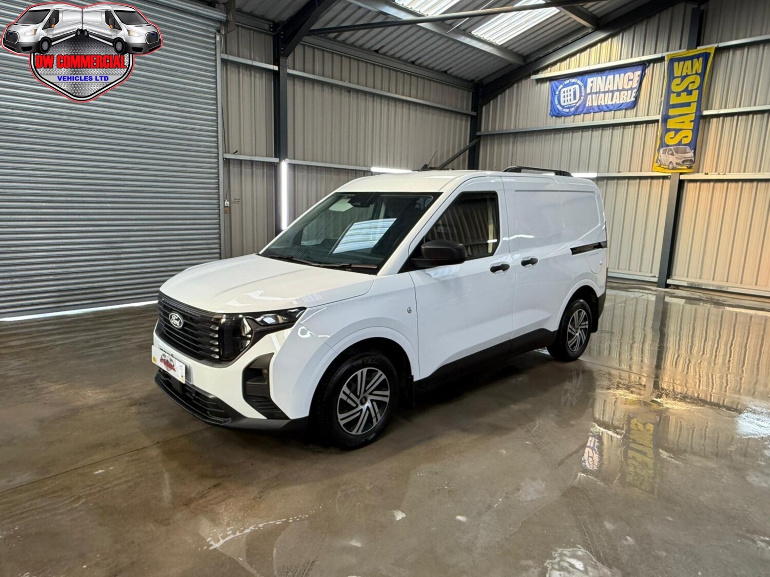 Used Ford Transit Courier 2024 for sale - 78092931: Photo 3