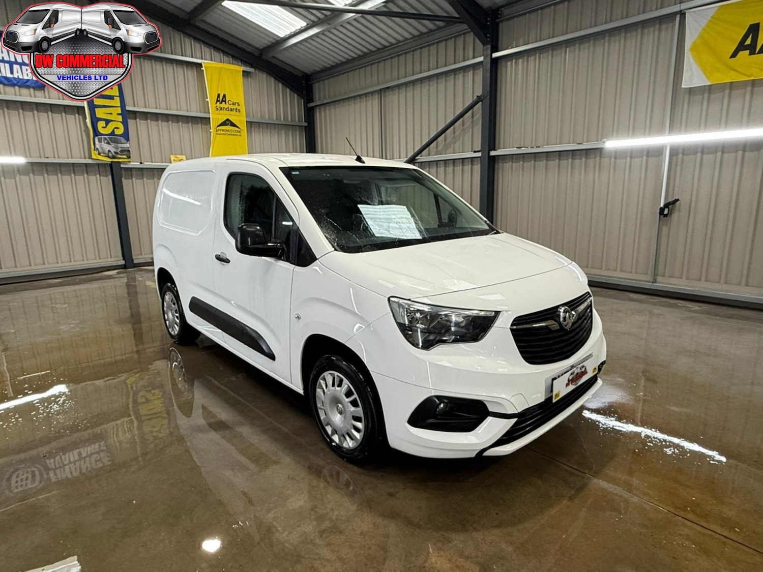 Used Vauxhall Combo 2021 for sale - 76971681: Photo 2