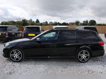 Used Mercedes-Benz E Class 2015 for sale - 79657359: Photo