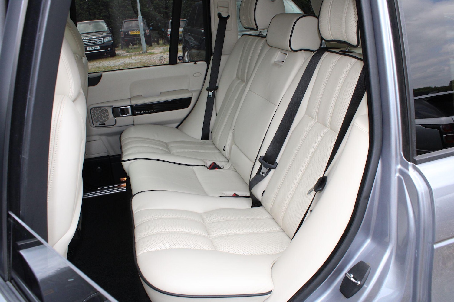 Used Land Rover Range Rover 2012 for sale - 76987700: Photo 13
