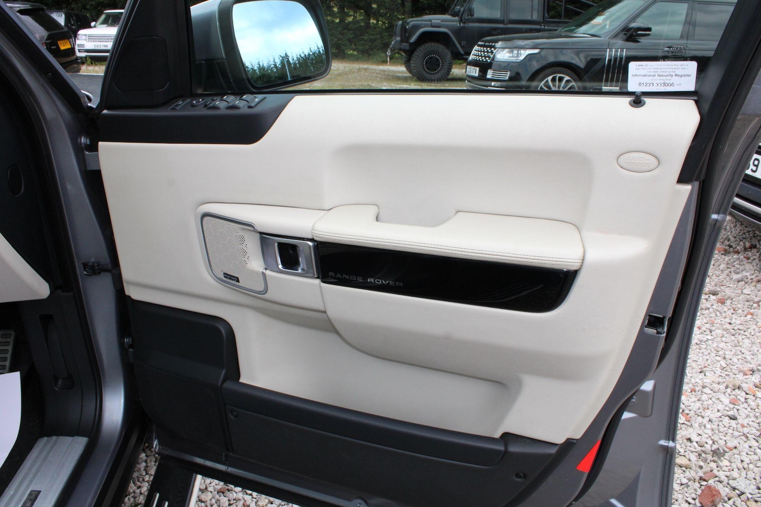 Used Land Rover Range Rover 2012 for sale - 76987700: Photo 16