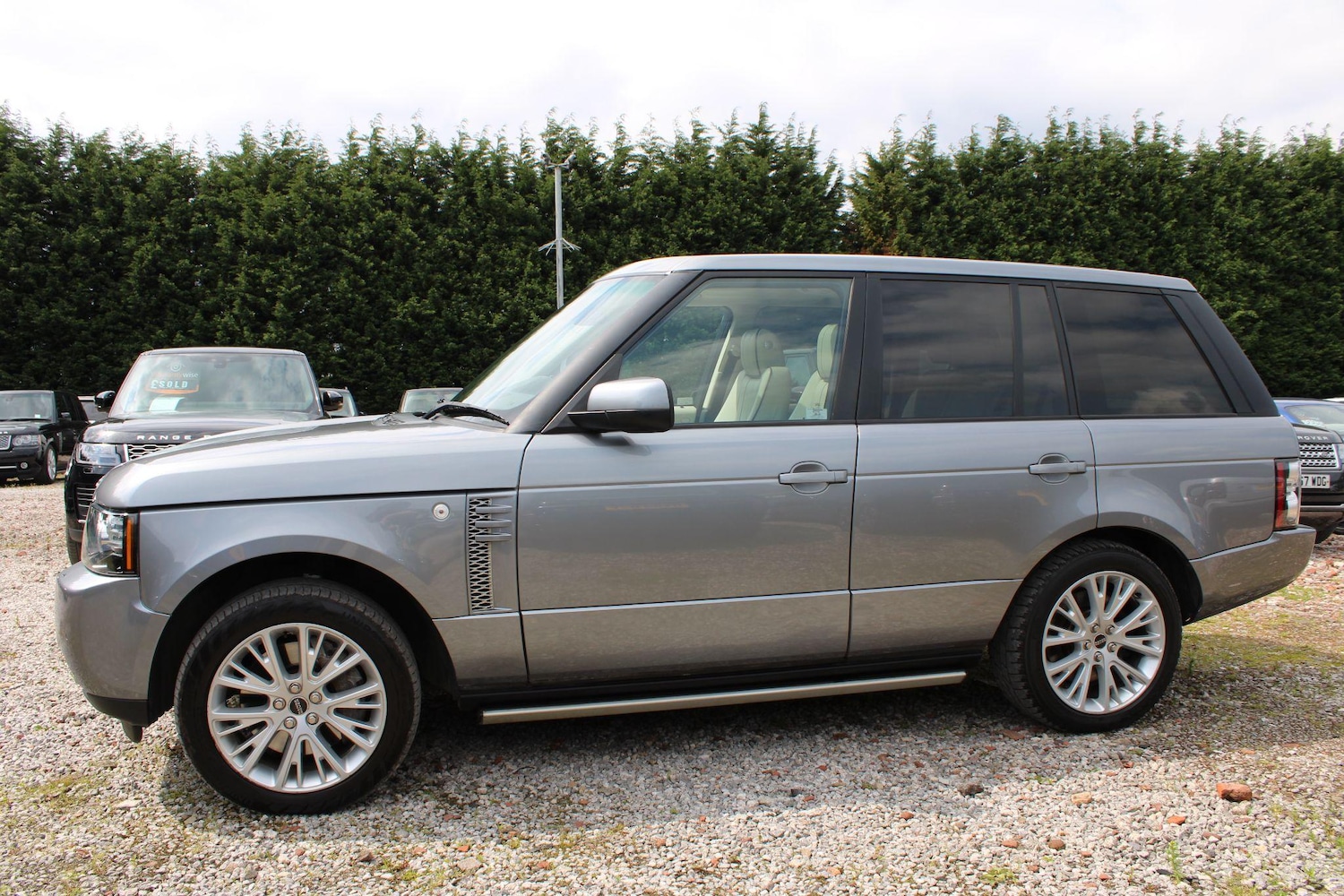 Used Land Rover Range Rover 2012 for sale - 76987700: Photo 32