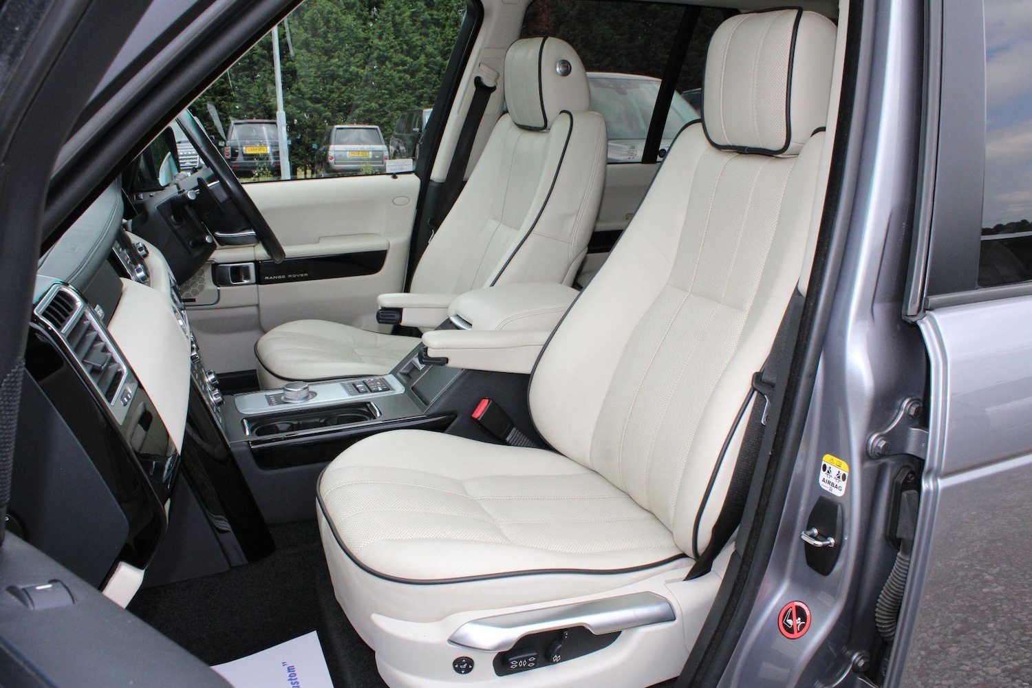 Used Land Rover Range Rover 2012 for sale - 76987700: Photo 7