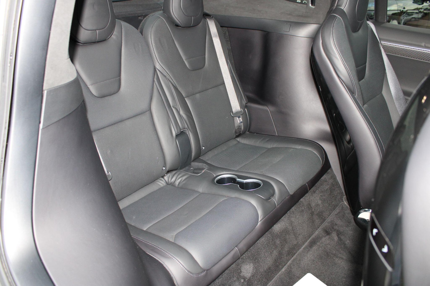 Used Tesla Model X 2017 for sale - 76886917: Photo 11