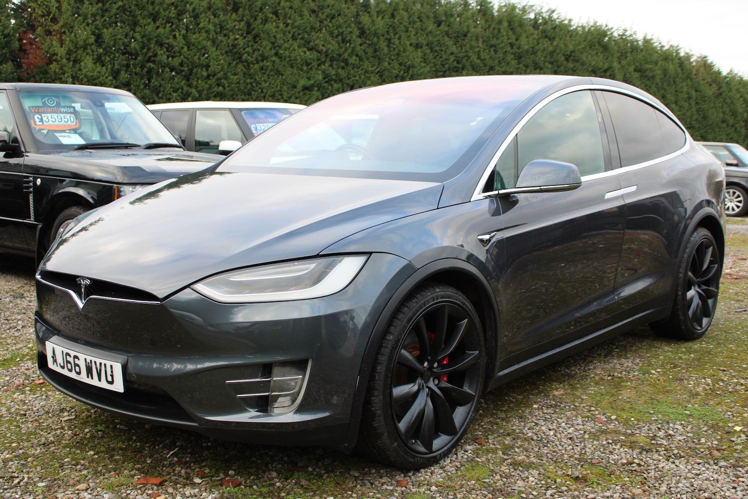 Used Tesla Model X 2017 for sale - 76886917: Photo 3