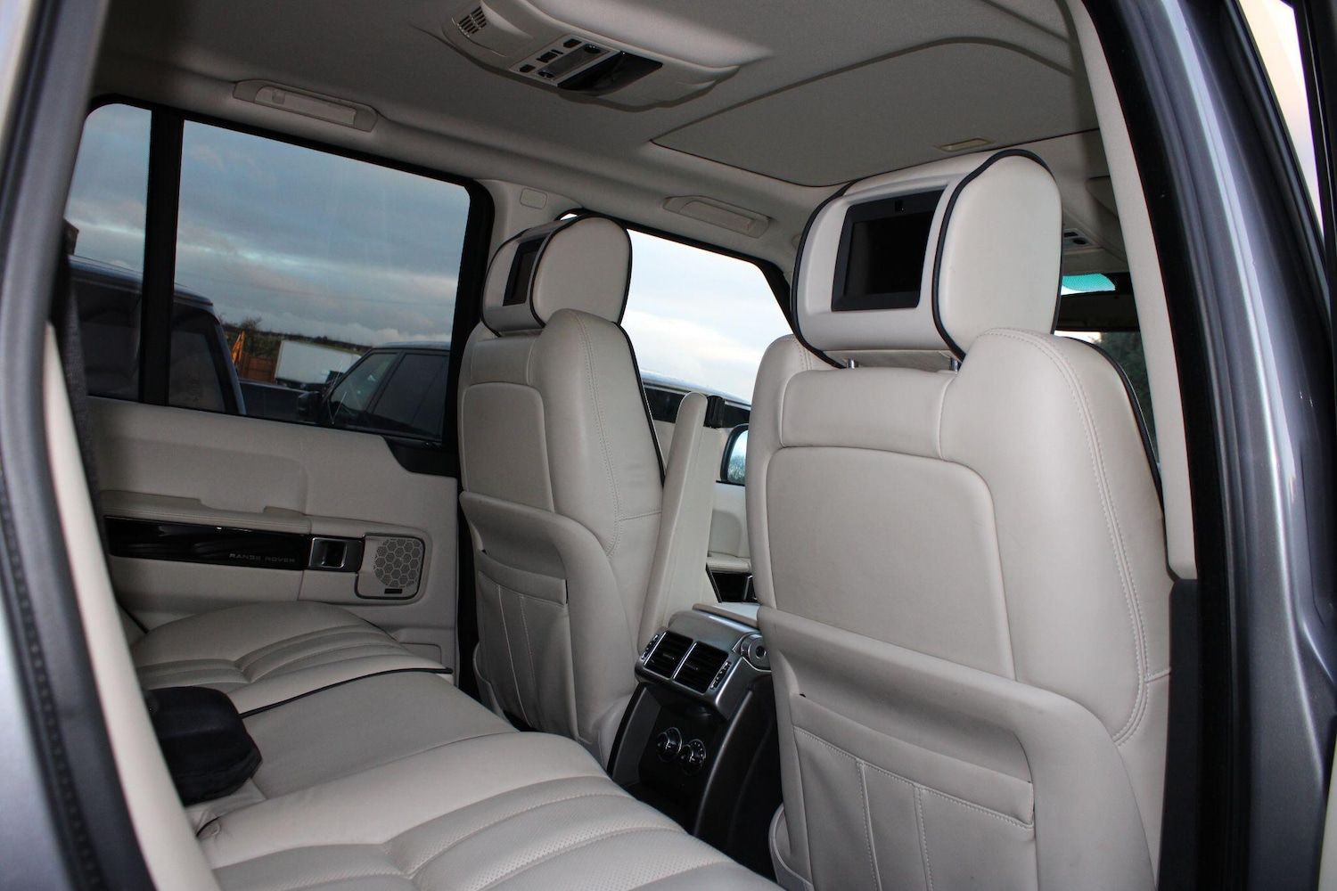 Used Land Rover Range Rover 2012 for sale - 76839732: Photo 12