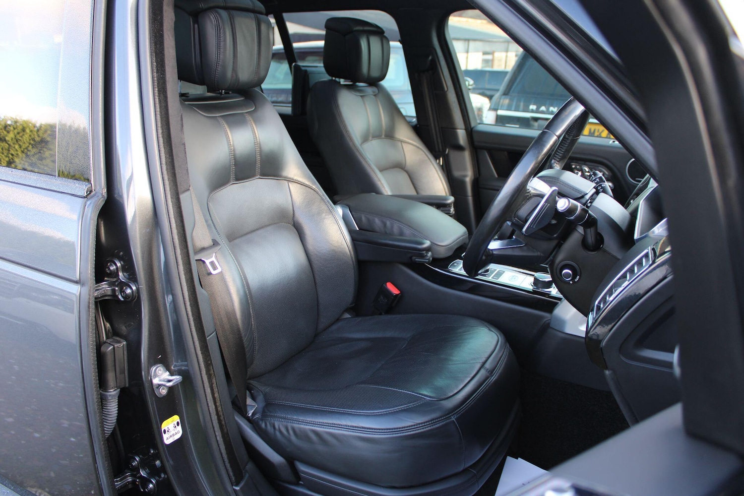 Used Land Rover Range Rover 2018 for sale - 77097763: Photo 5