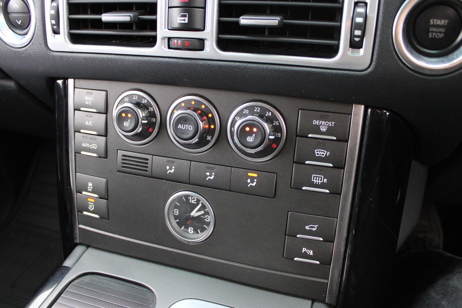 Used Land Rover Range Rover 2010 for sale - 76887108: Photo 16