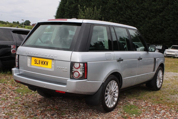 Used Land Rover Range Rover 2011 for sale - 75310779: Photo 2