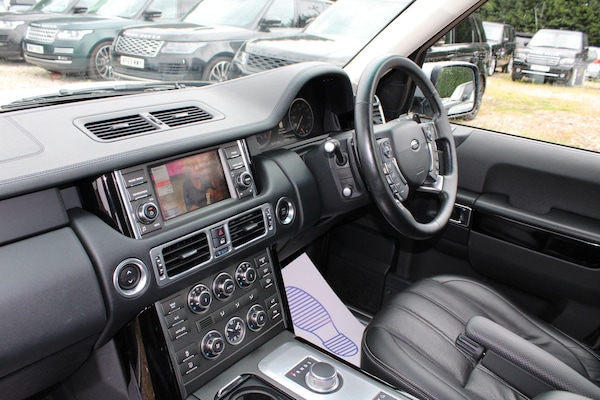 Used Land Rover Range Rover 2011 for sale - 75310779: Photo 6