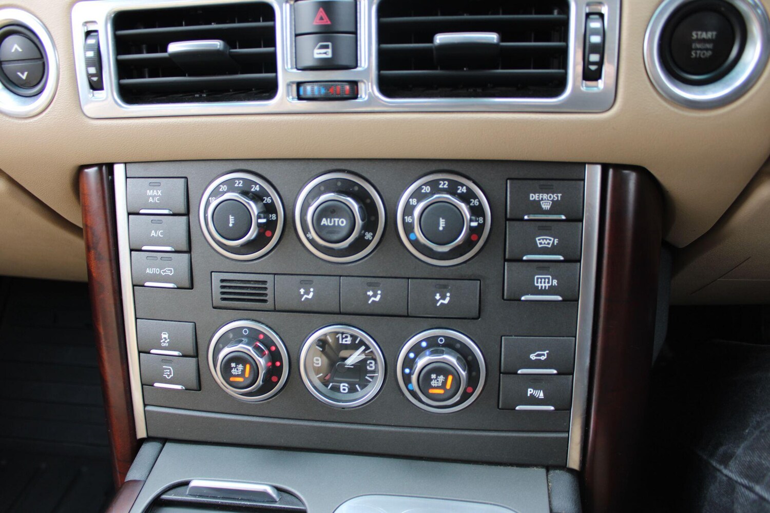 Used Land Rover Range Rover 2010 for sale - 76151078: Photo 23