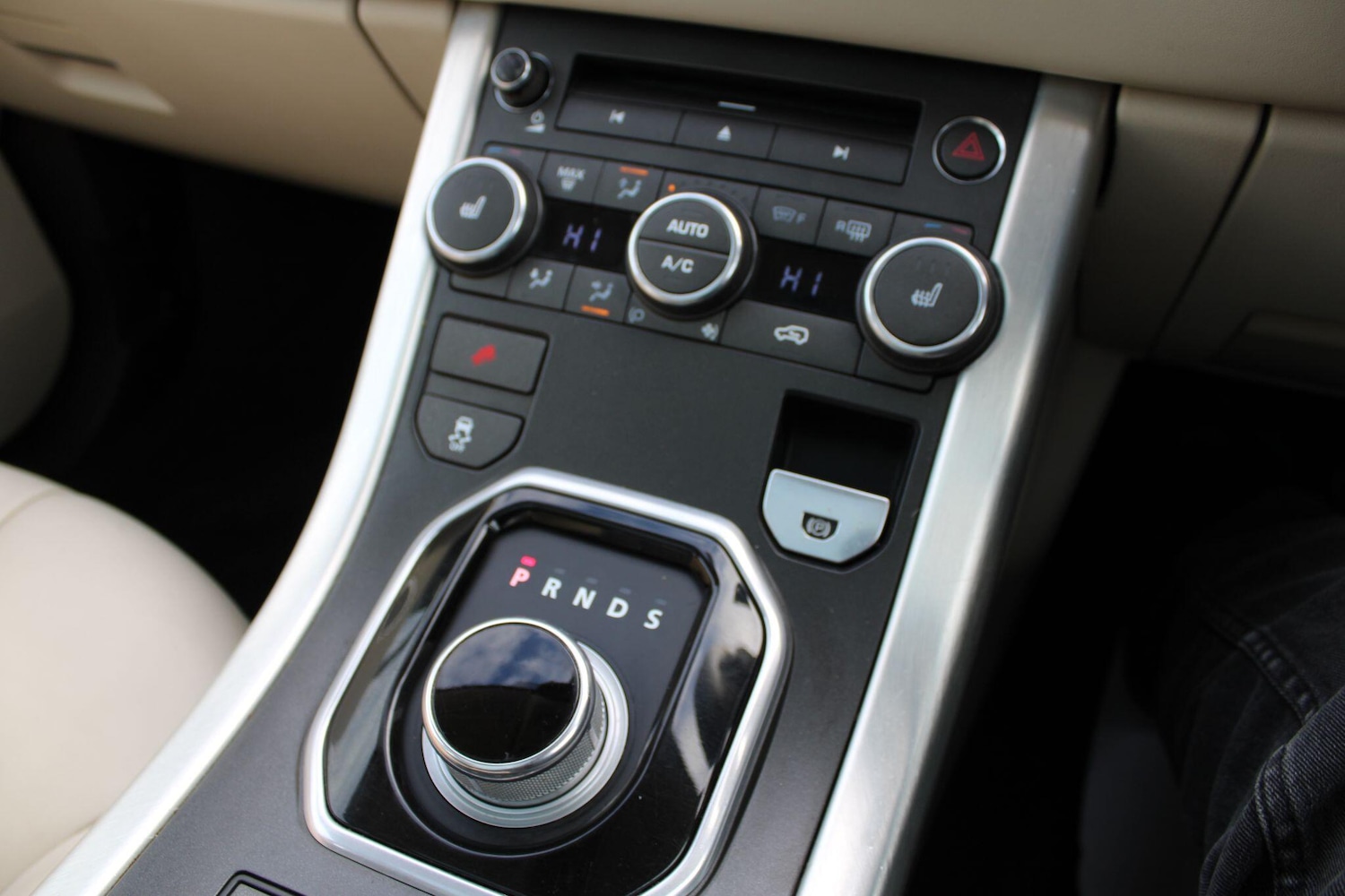 Used Land Rover Range Rover Evoque 2012 for sale - 76440778: Photo 17