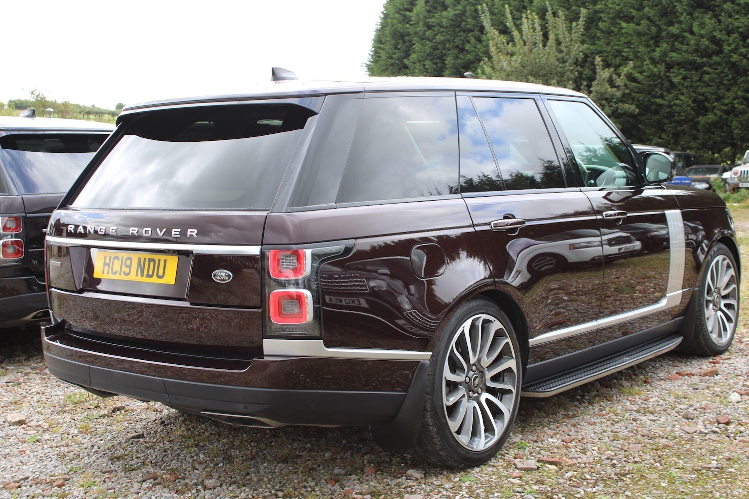 Used Land Rover Range Rover 2019 for sale - 76990837: Photo 2