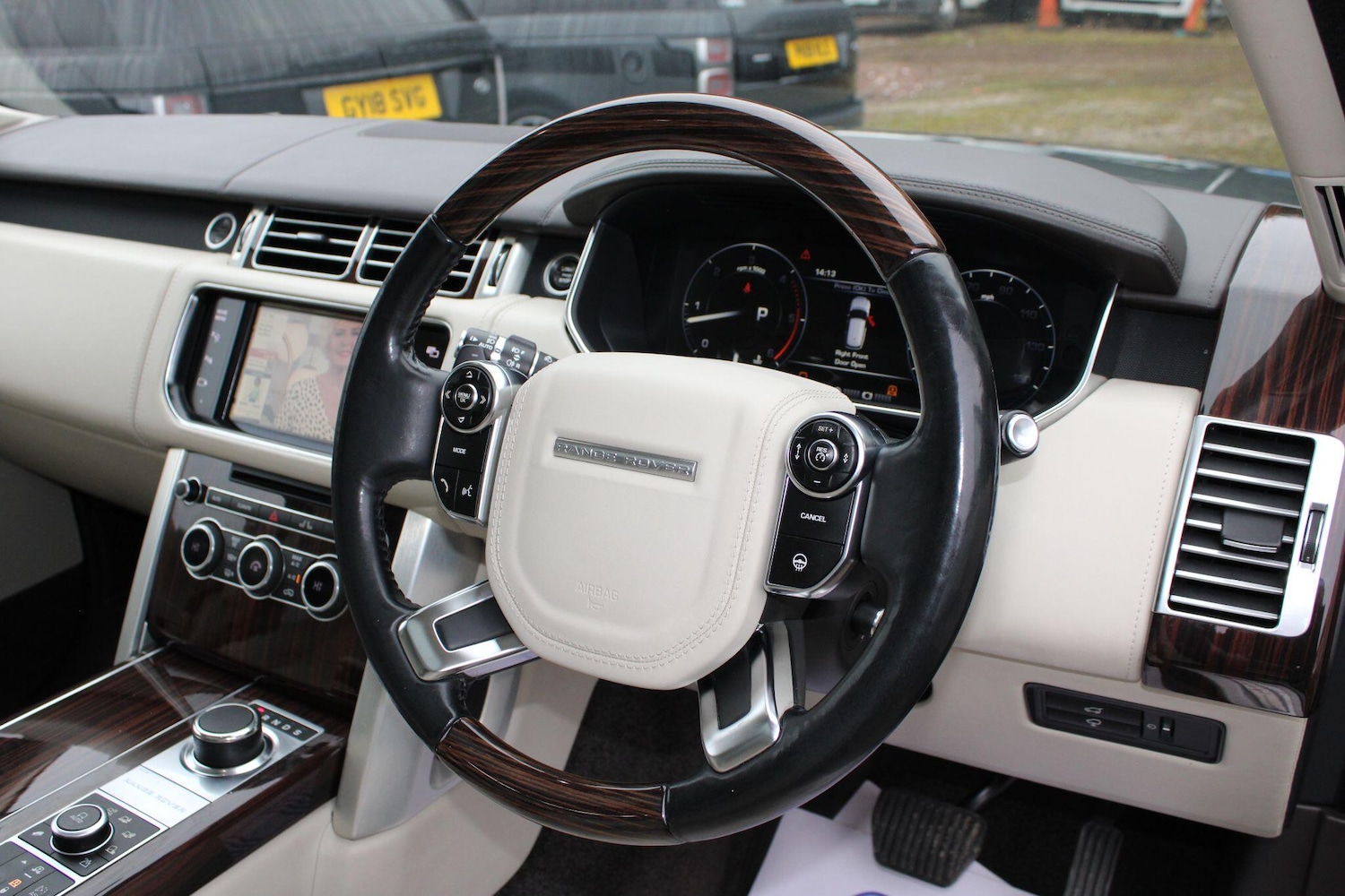 Used Land Rover Range Rover for sale - 77291646: Photo 19