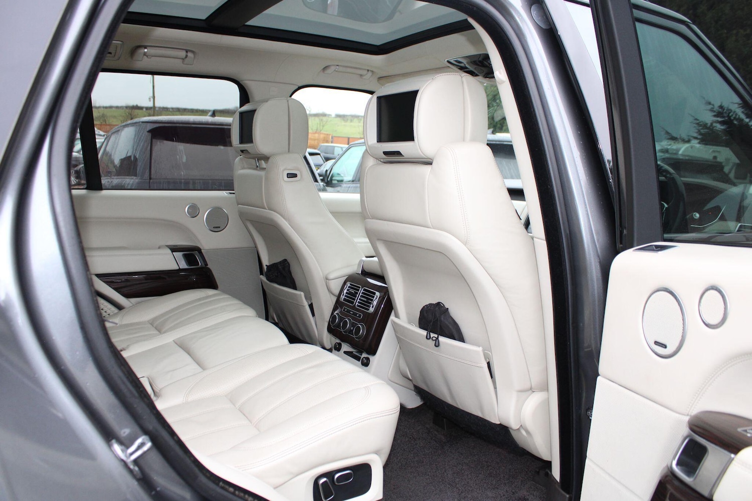 Used Land Rover Range Rover for sale - 77291646: Photo 8