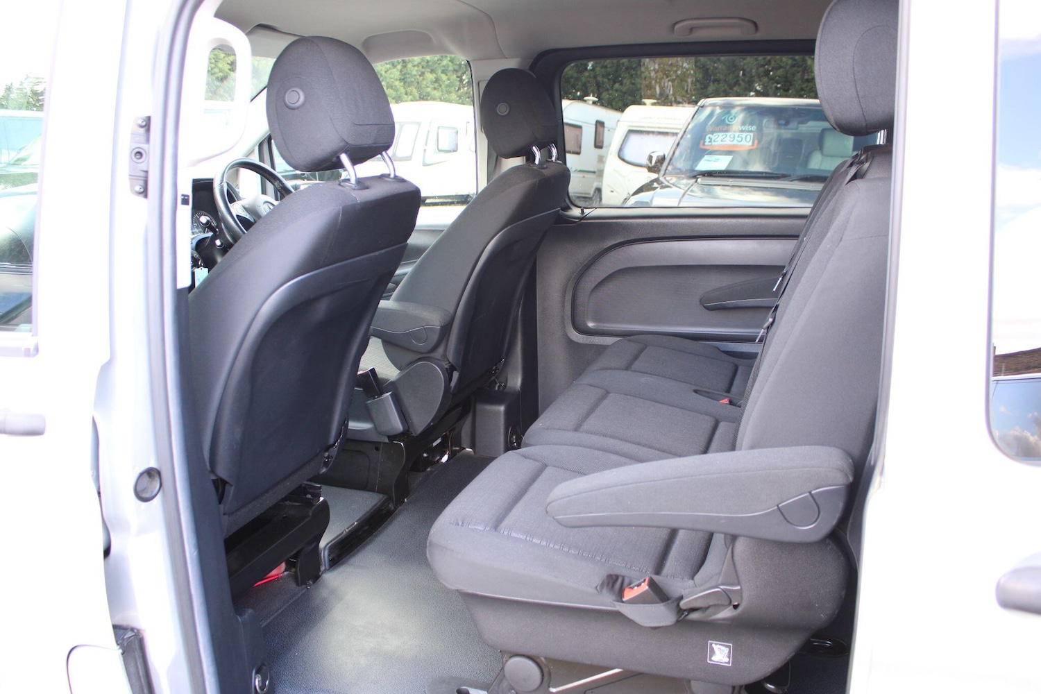 Used Mercedes-Benz Vito 2015 for sale - 77970652: Photo 14