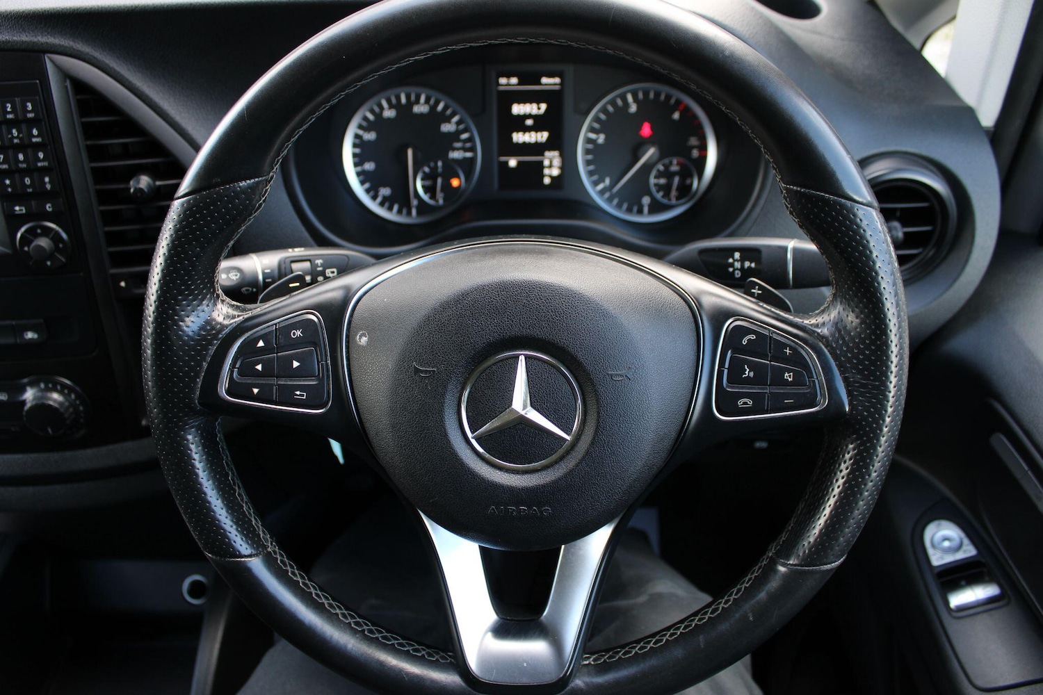 Used Mercedes-Benz Vito 2015 for sale - 77970652: Photo 23