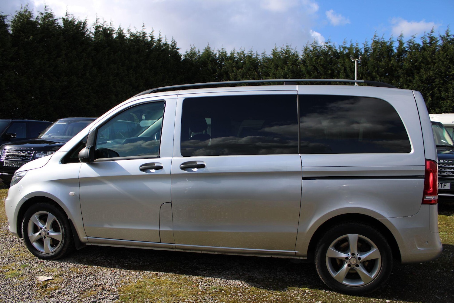 Used Mercedes-Benz Vito 2015 for sale - 77970652: Photo 4
