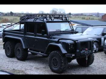 Used Land Rover Defender 110 2015 for sale - 72946513: Photo