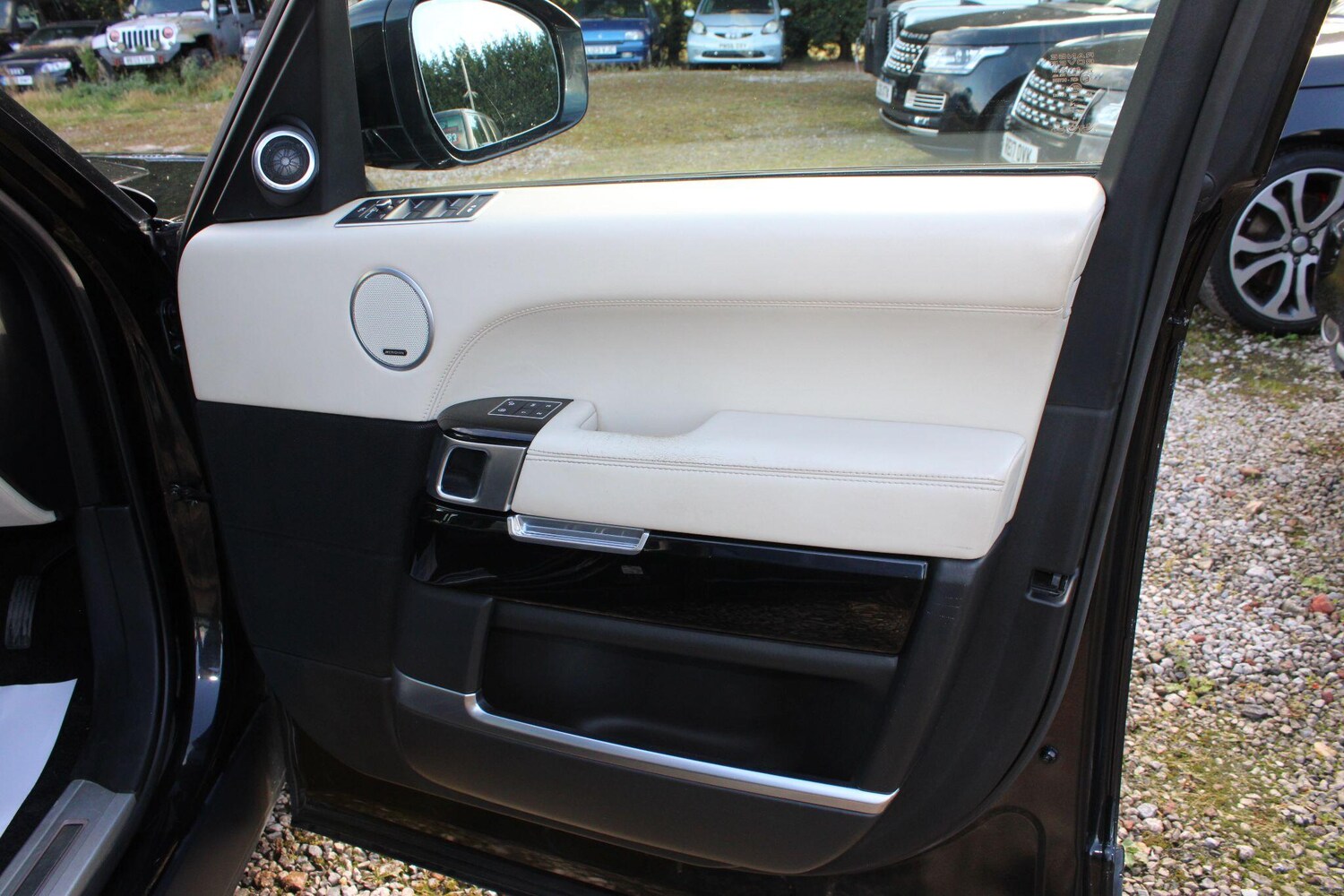 Used Land Rover Range Rover 2016 for sale - 76084988: Photo 18