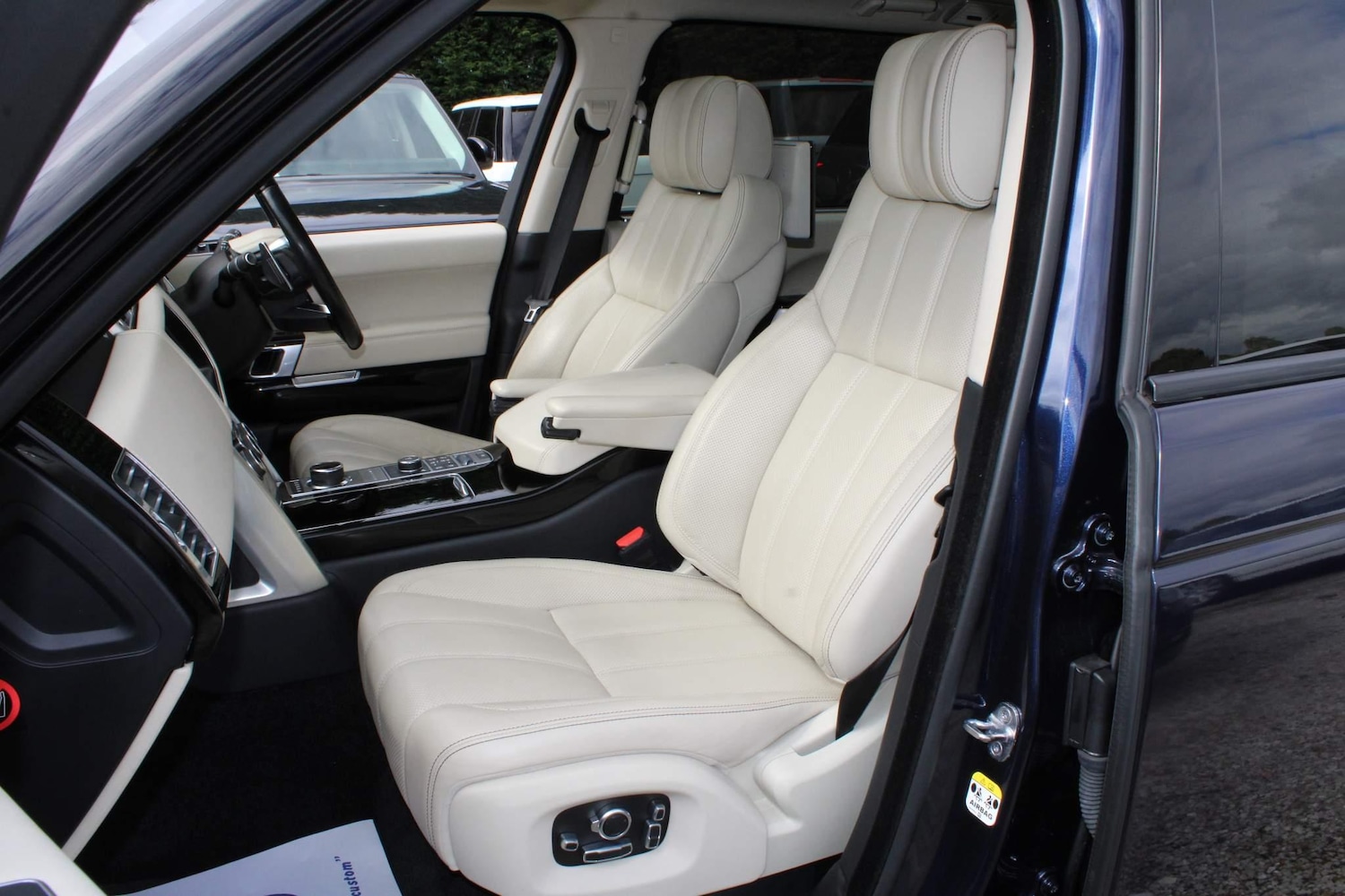 Used Land Rover Range Rover 2017 for sale - 76072823: Photo 7