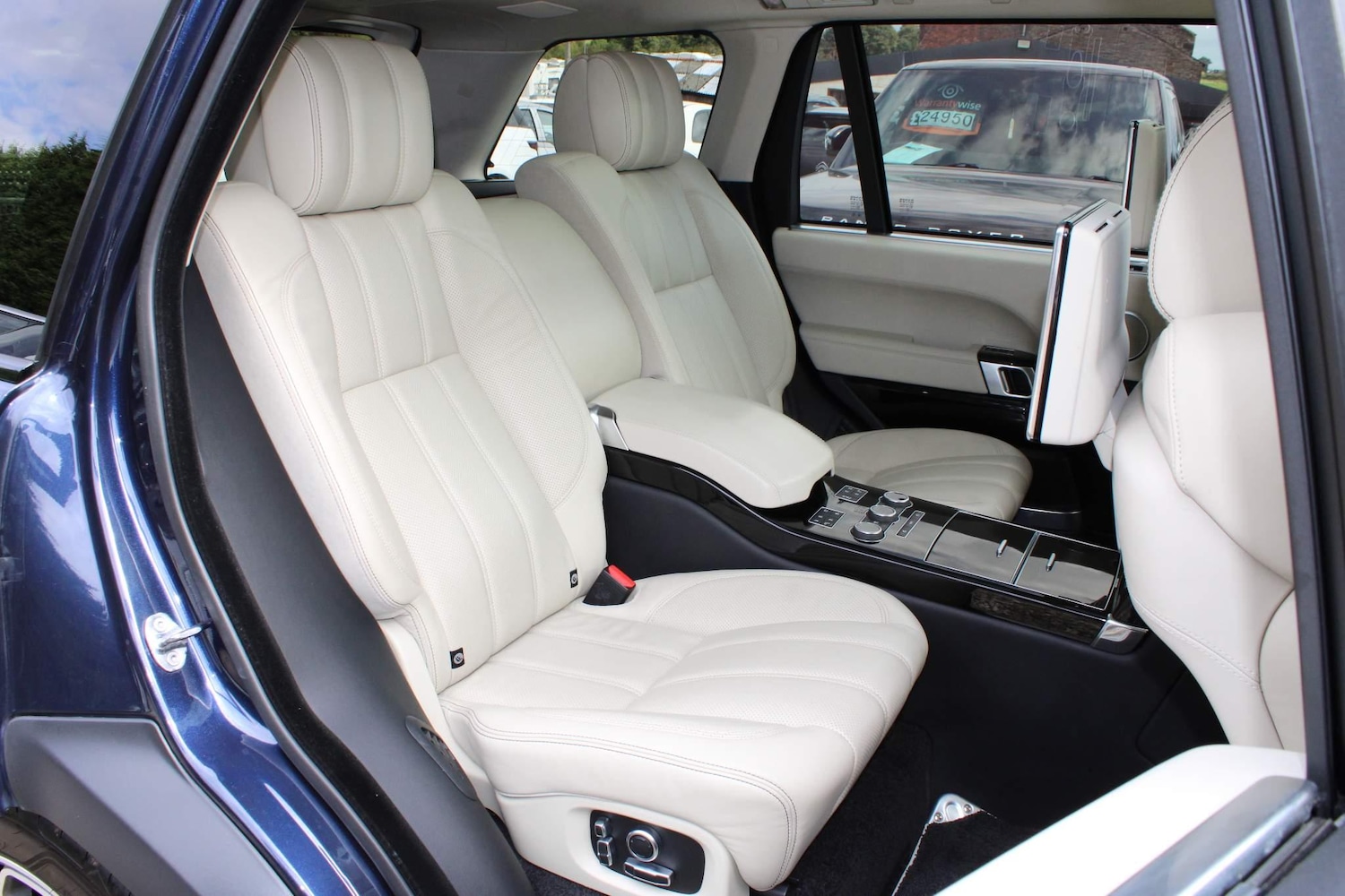 Used Land Rover Range Rover 2017 for sale - 76072823: Photo 9
