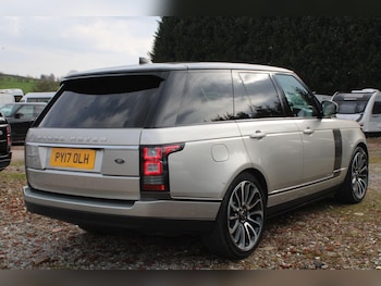 Used Land Rover Range Rover 2017 for sale - 78046804: Photo