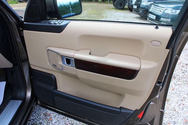Used Land Rover Range Rover 2010 for sale - 75414259: Photo 14