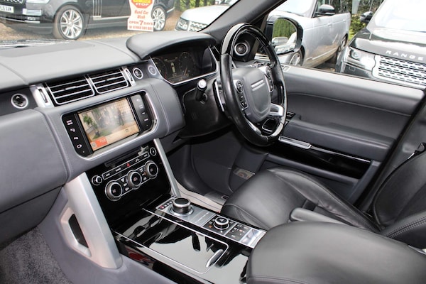 Used Land Rover Range Rover 2015 for sale - 70205848: Photo 6