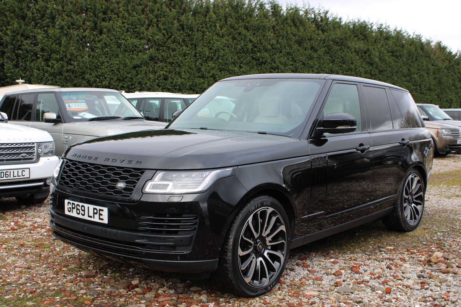 Used Land Rover Range Rover 2019 for sale - 77537462: Photo 2