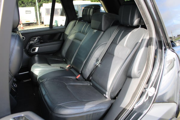 Used Land Rover Range Rover 2018 for sale - 76295237: Photo 8