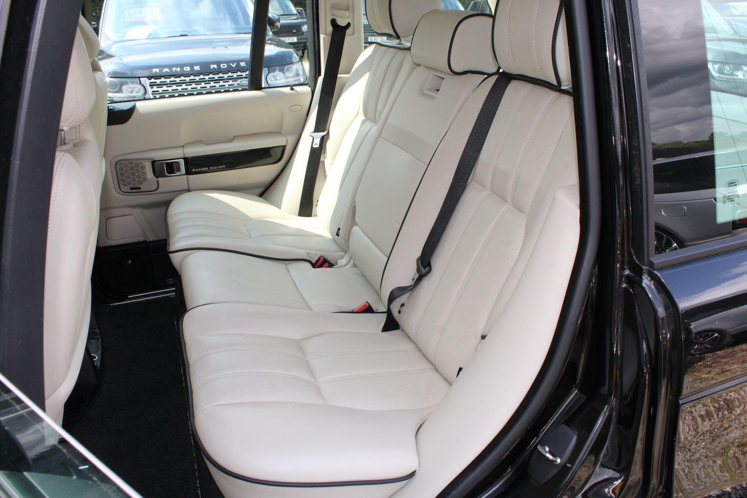 Used Land Rover Range Rover 2012 for sale - 76990231: Photo 11